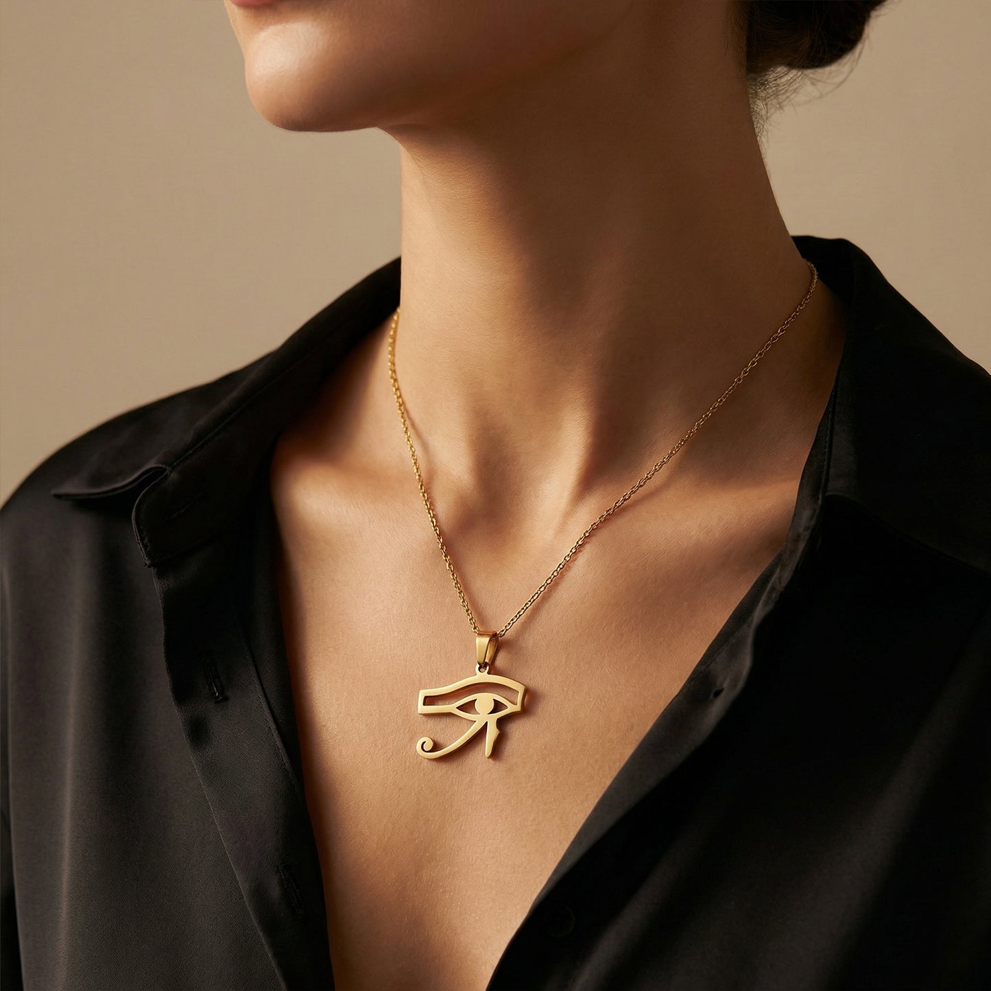 Eye of Horus Pendant Necklace