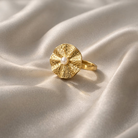 Pearl Bloom Ring