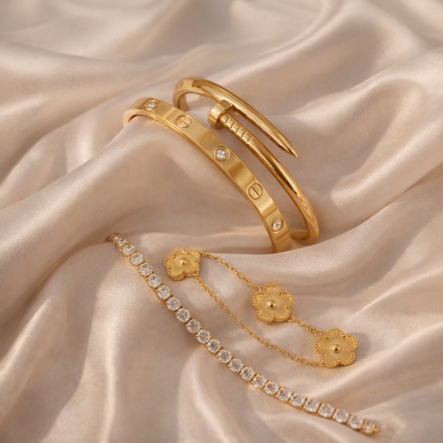 Royal Gold Bangles Set
