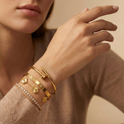 Royal Gold Bangles Set